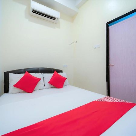 Super Oyo 89807 My Budget Home Бату-Ферринги Экстерьер фото